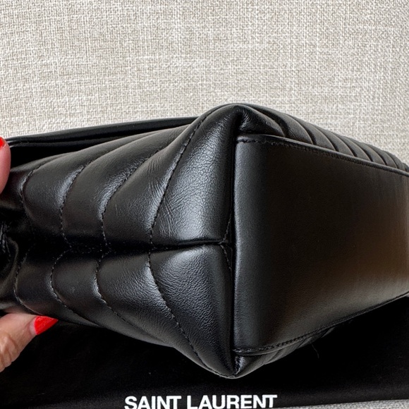 Authentic Saint Laurent Loulou small Quilted leather Shoulder Bag w/ COA - Picture 9 of 15